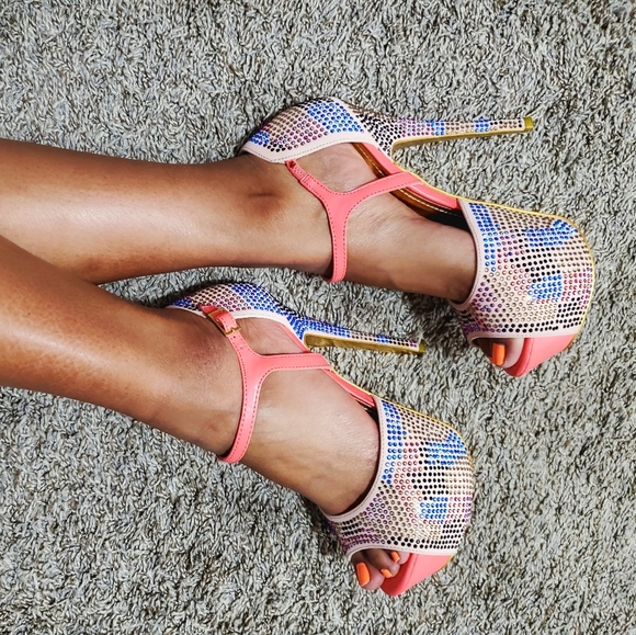 *New* Alba Multi Color Rhinestone Platform - Picture 6 of 11